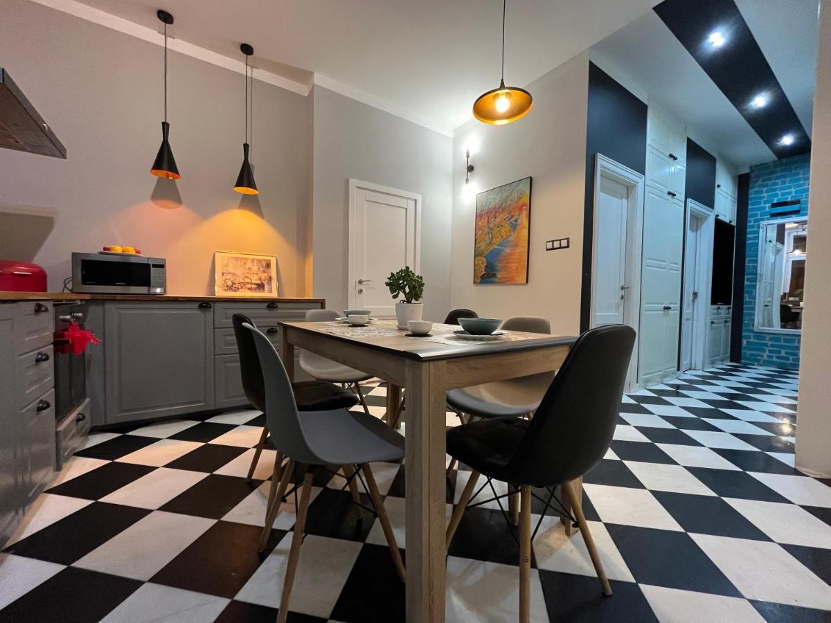 バルチェボApartament Przy Ratuszuアパートメント エクステリア 写真